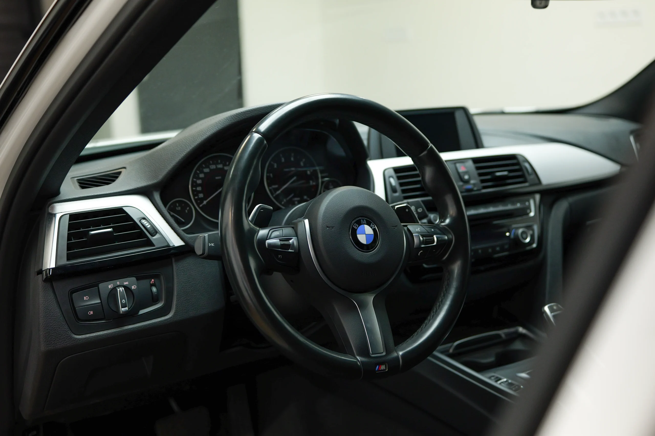 bmw-8