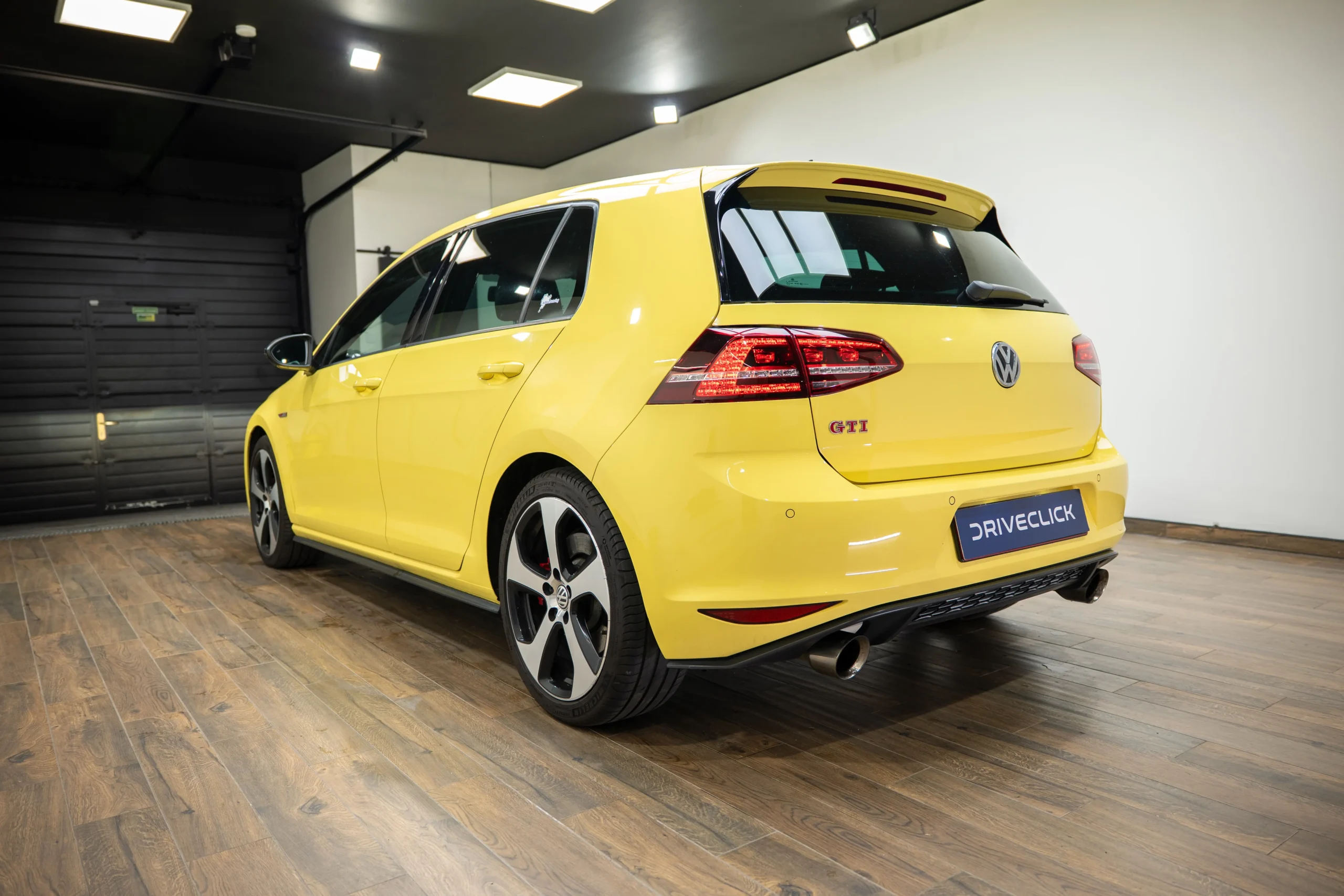 gti-žlutý-7